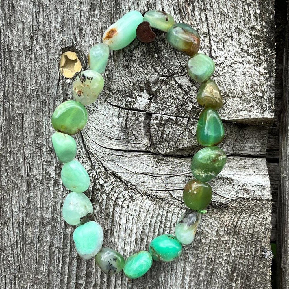 Chrysoprase Gemstone Bracelet Handmade - Picture 6 of 6